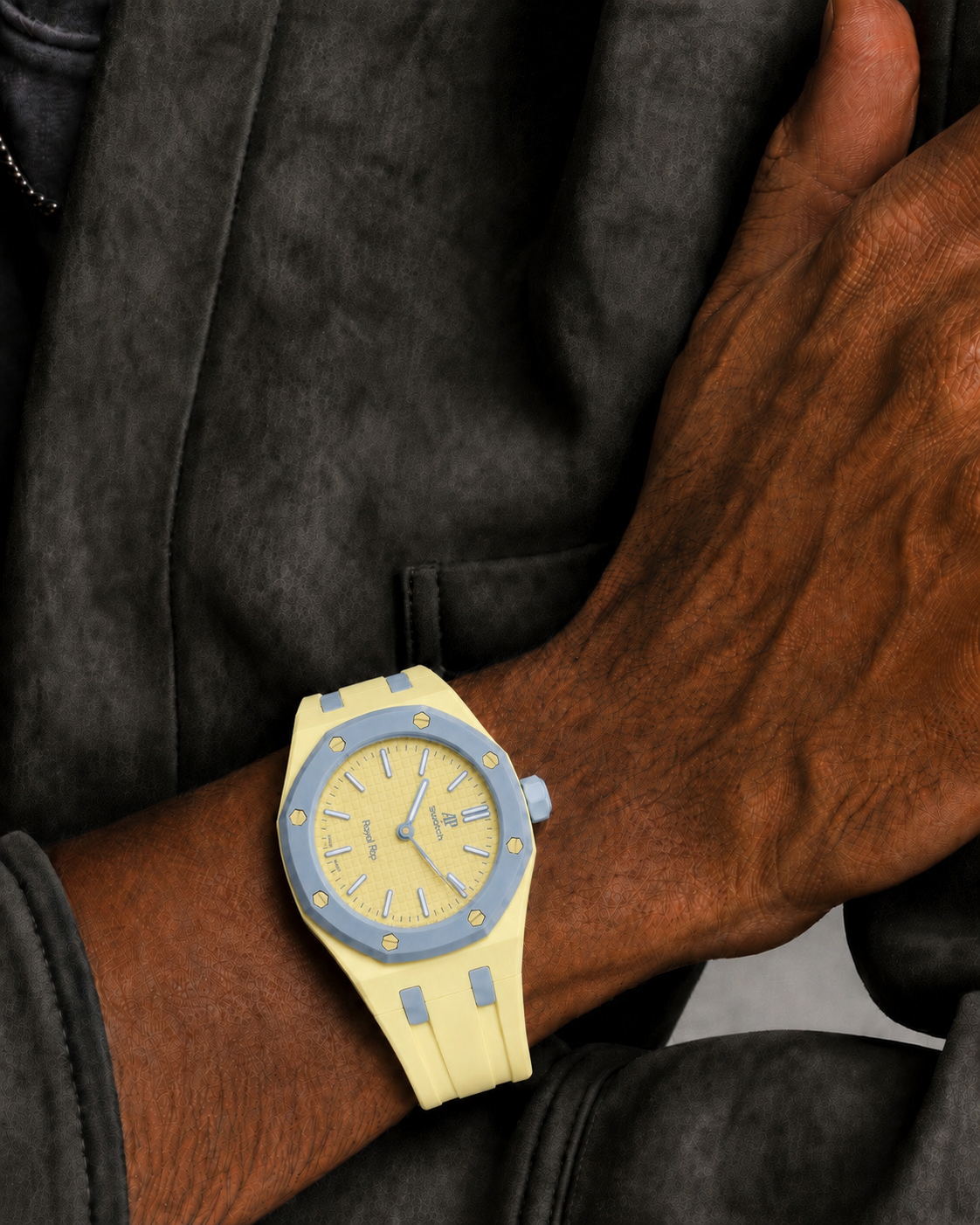 BLAUE ACHT Custom Strap